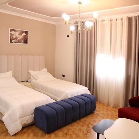 Hotel Vila Stefa Vlorë 外观 照片